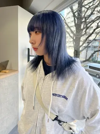 ミディアム カラー 千葉 佑月のヘアスタイル