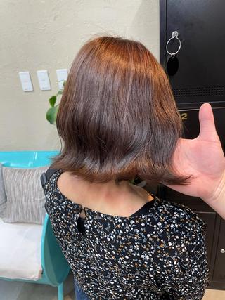 カラー デザインカラー／ 梶本 乃梨叶のヘアスタイル