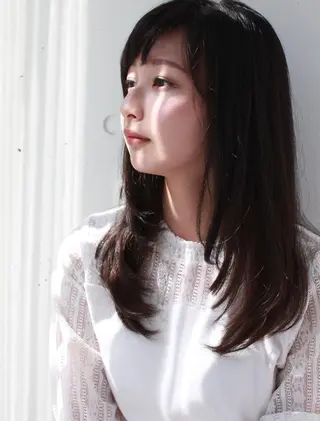 セミロング 伸びても可愛いカラー 愛甲竜佑のヘアスタイル