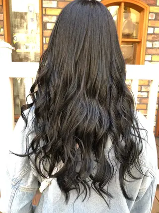 ロング カラー 石川 史弥のヘアスタイル