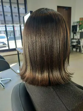 ミディアム NANAI HIROKIのヘアスタイル
