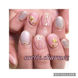 ネイル . MARINAのネイルデザイン