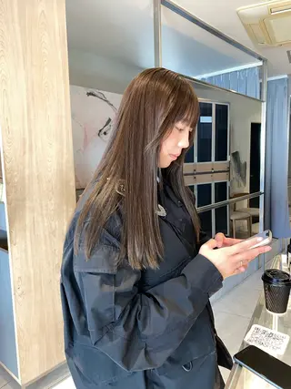 ロング カラー 艶髪/ダークトーン 🩶丸山日向のヘアスタイル