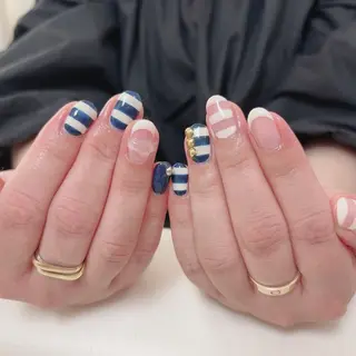 ネイル mano nella manoのネイルデザイン