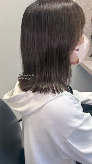 ミディアム カラー Amelie yunのヘアスタイル