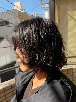 ミディアム パーマ 加本 翼のヘアスタイル