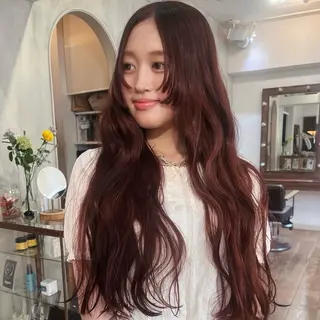 ロング 市場 優梨 レイヤーカットのヘアスタイル