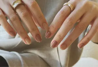 カラー ネイル miu miuのネイルデザイン