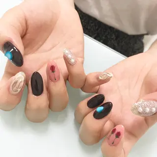ネイル 板垣 綾乃のネイルデザイン