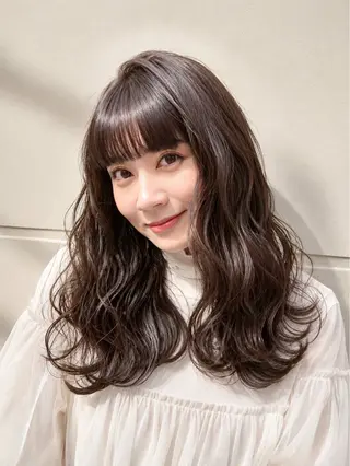 ロング カラー 梅雨対策すぐ巻ける ☔️縮毛矯正勝倉　麗のヘアスタイル