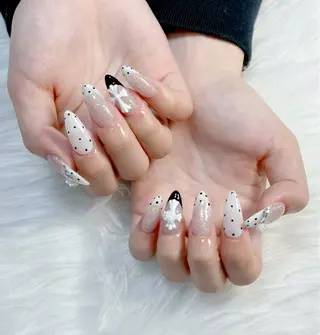ネイル Hin Hana Nailのネイルデザイン