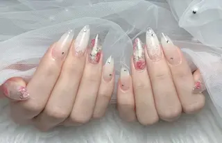ネイル Cloudy Chan Nailのネイルデザイン