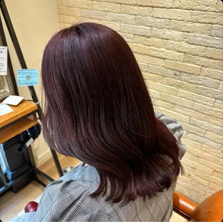 カラー しおり🍬 KOKORO🤍のヘアスタイル