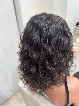 ミディアム 松尾 茉優のヘアスタイル