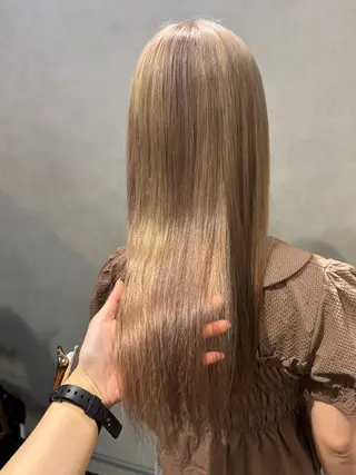 ロング カラー 透明感カラー/パーマ 🌀アオノのヘアスタイル