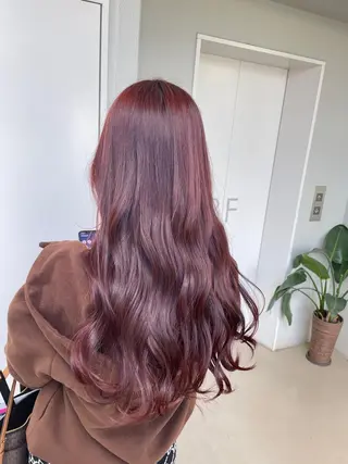 ロング カラー ヘアアレンジ 艶カラー✨縮毛矯正✨ 翁長孝輔のヘアスタイル