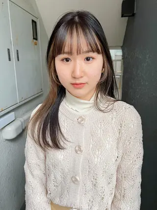 セミロング カラー レイヤーカット 鈴木駿介のヘアスタイル