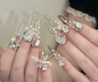 ネイル D-BEAUTY Nailsalonのネイルデザイン