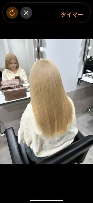ロング カラー noa 寒色系カラーブリーチのヘアスタイル