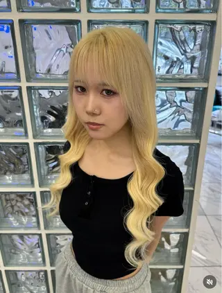 ロング Nene /Roverのヘアスタイル
