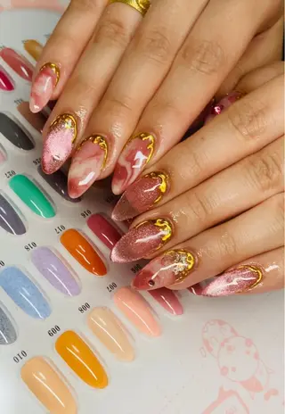 ネイル HandSnail 座間ネイルサロンのネイルデザイン