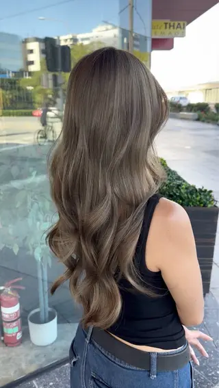 ロング カラー 透けるbrown カラー🎗♡yukaのヘアスタイル