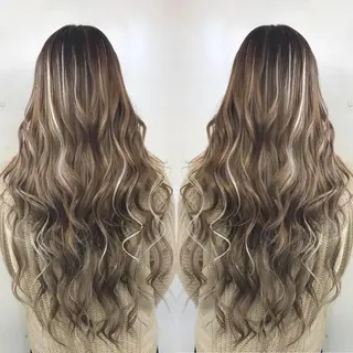 セミロング カラー Shiho お洒落な エクステ♡ハイトーンのヘアスタイル