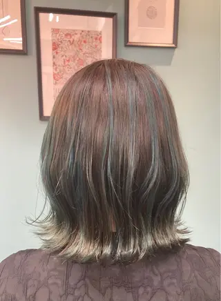 ミディアム 園田 理沙のヘアスタイル