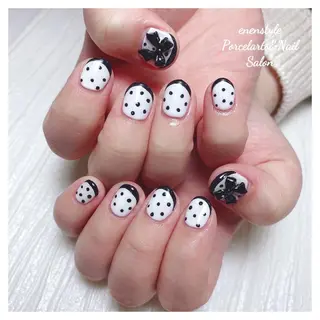 ミディアム ネイル 🐾enen style 🐾のネイルデザイン