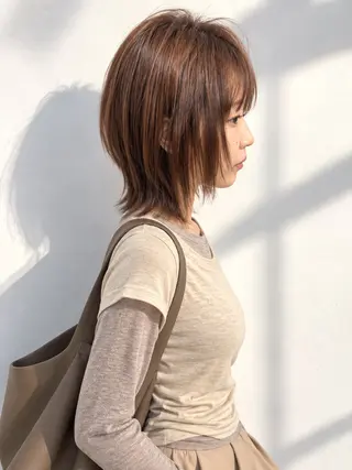 ミディアム 似合わせボブ レイヤーKOUGAのヘアスタイル