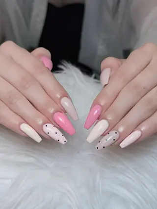 ネイル Julli NailStudioのネイルデザイン