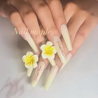 ネイル Nail Mapleのネイルデザイン