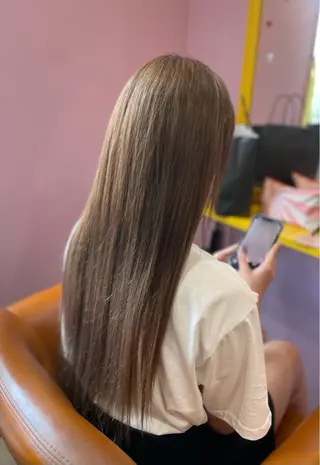 ゆか🐻 ちび編み🤍シールのヘアスタイル
