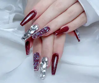 ネイル M🌷nail 長さだし専門店のネイルデザイン