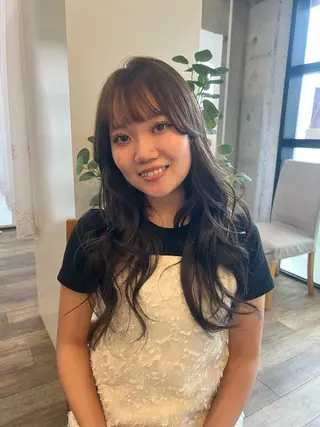 ロング カラー Liere Muuのヘアスタイル