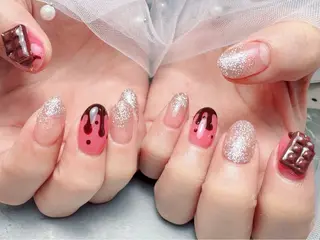 ネイル マジック ミラーのネイルデザイン
