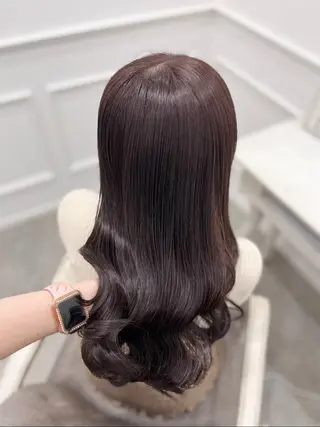 ロング カラー 新井 凪のヘアスタイル