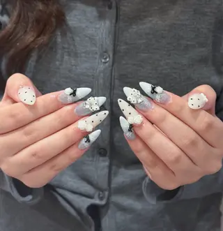 セミロング Aila Nail ShinOkuboのネイルデザイン