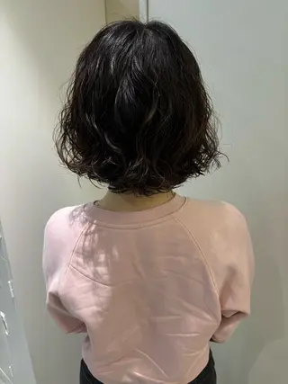 ショート パーマ ヘアアレンジ 💟Opus // Mizuki🐕のヘアスタイル