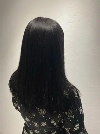 ロング カラー やまぐち まりんのヘアスタイル