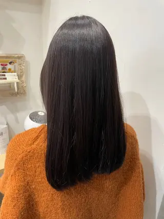 ロング カラー 大塚 しおりのヘアスタイル