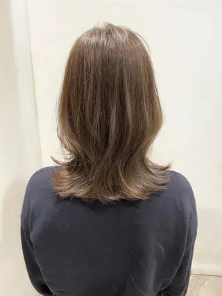 ミディアム 顔まわりカット🌟 くびれヘア/寺門遥輝のヘアスタイル