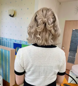 ショート ヘアアレンジ yui .のヘアスタイル