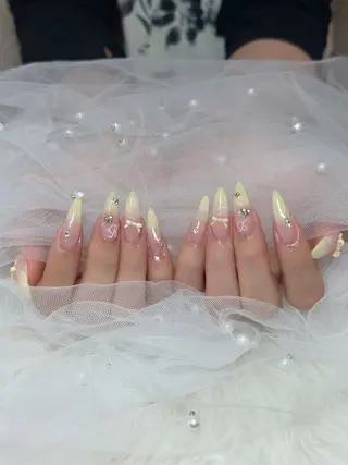 ネイル Julli NailStudioのネイルデザイン
