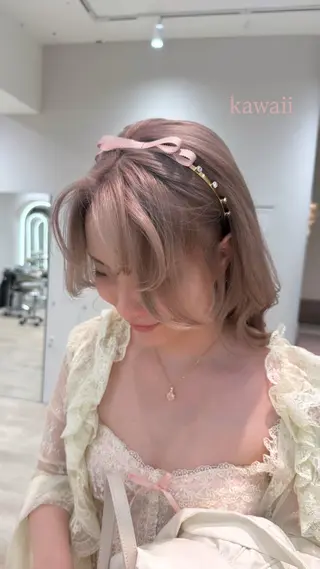 ロング カラー CHIHIRO🧸 ピンクベージュ🩰のヘアスタイル