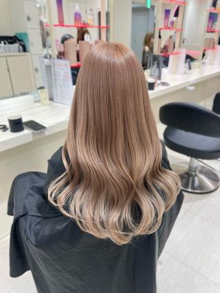 ロング カラー ヘアアレンジ 韓国レイヤー&ピンク 艶髪🩶maikoのヘアスタイル