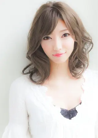ミディアム カラー モテ髪透明感❤️ デイズヘアカラーのヘアスタイル