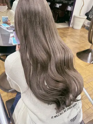 ロング カラー レイヤー／パーマ ／るかのヘアスタイル