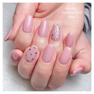 ミディアム ネイル 🐾enen style 🐾のネイルデザイン
