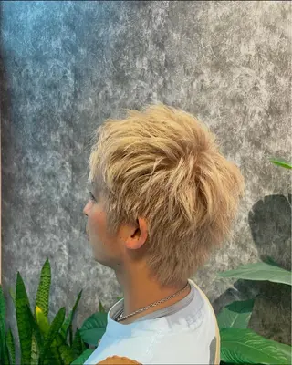 メンズ BLEACH 🟥 PERM 天神🏆のヘアスタイル